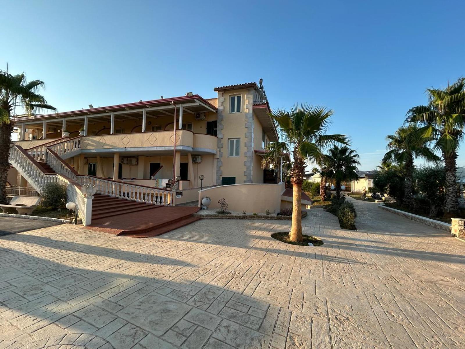 Residence Parco Del Sole 로디가르가니코 외부 사진